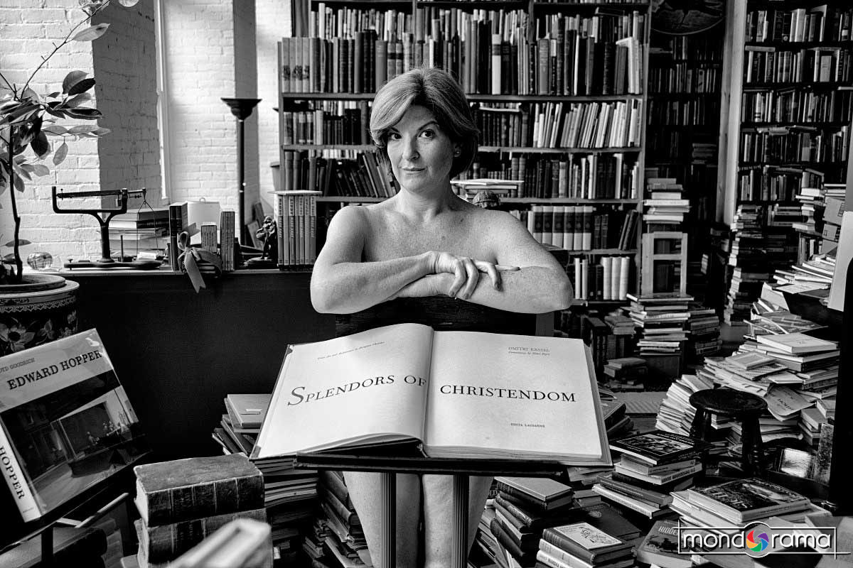 © Florin Ion Firimita: The Bookstore Project