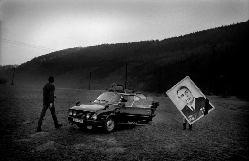 © Antonin Kratochvil, Velvet Revolution, Czechoslovakia, 1989. 